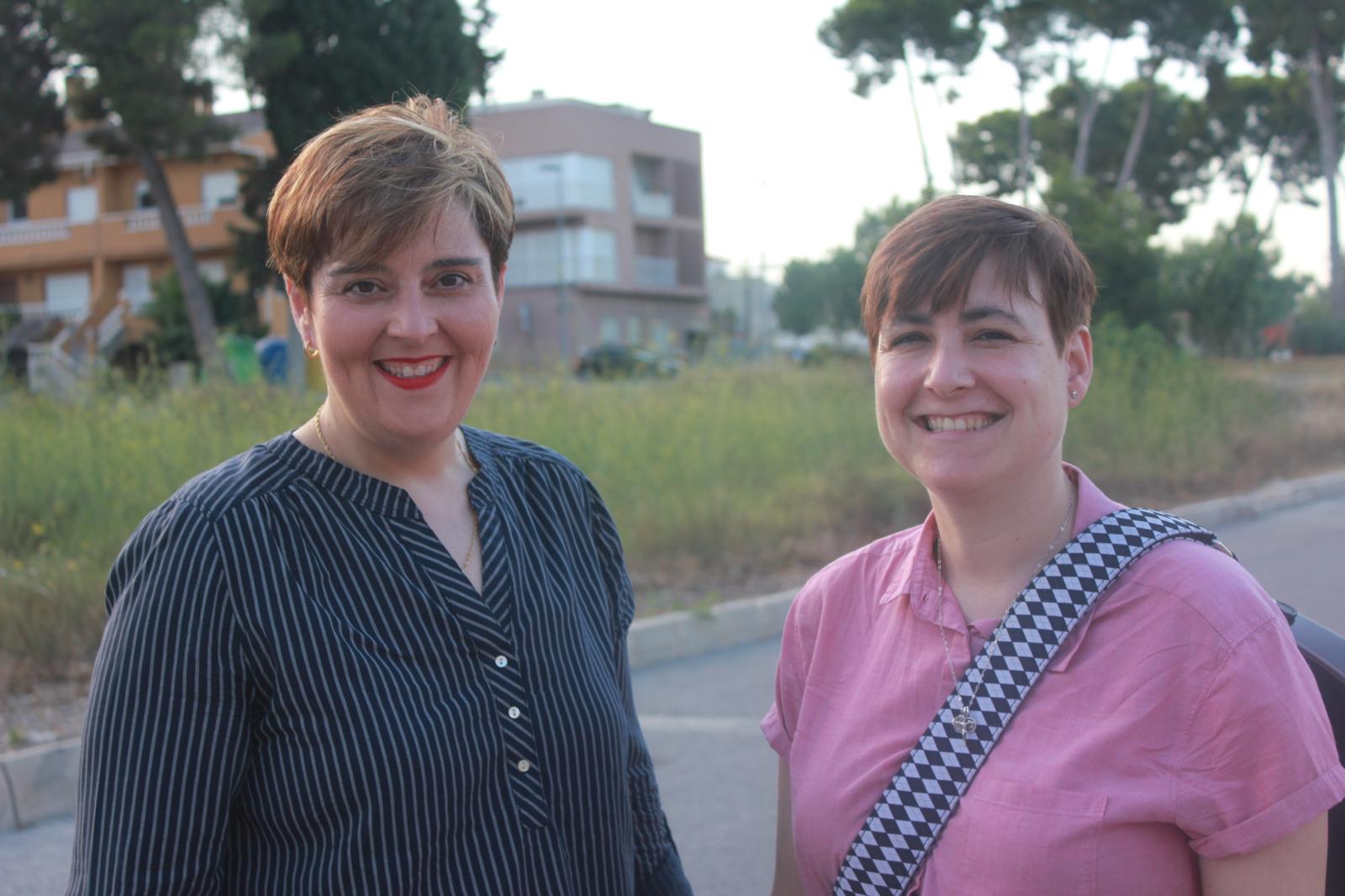Mariola Alcocer y Raquel Testón